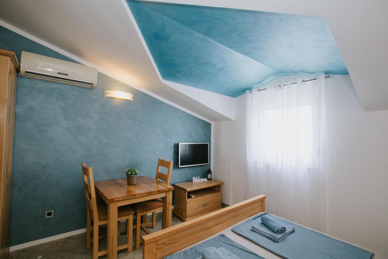 Blue Sea House Appartement Trogir Buitenkant foto