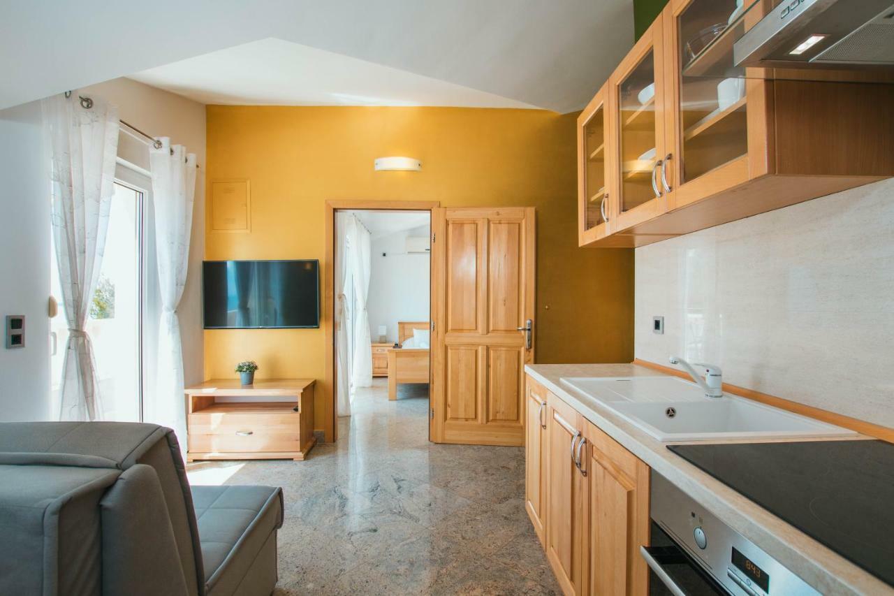 Blue Sea House Appartement Trogir Buitenkant foto