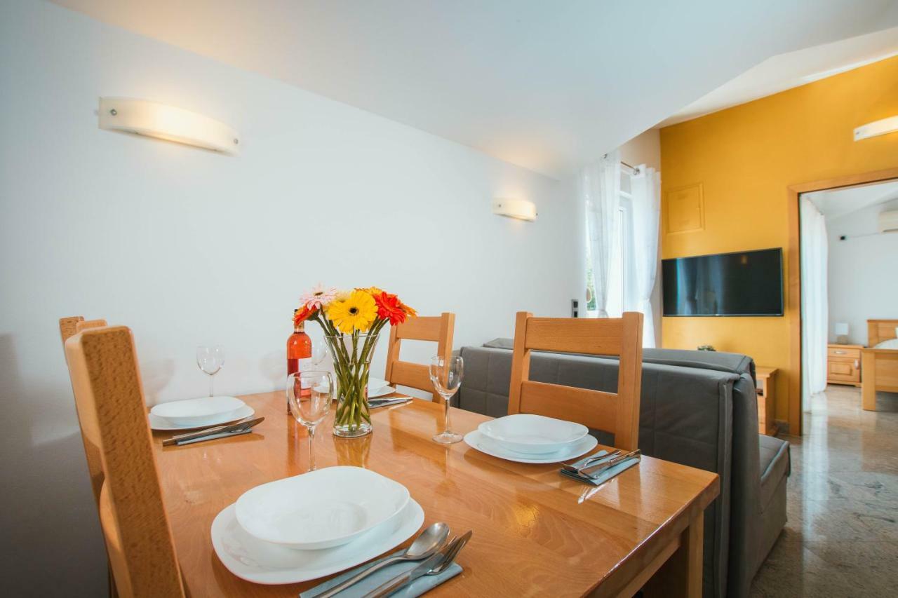 Blue Sea House Appartement Trogir Buitenkant foto
