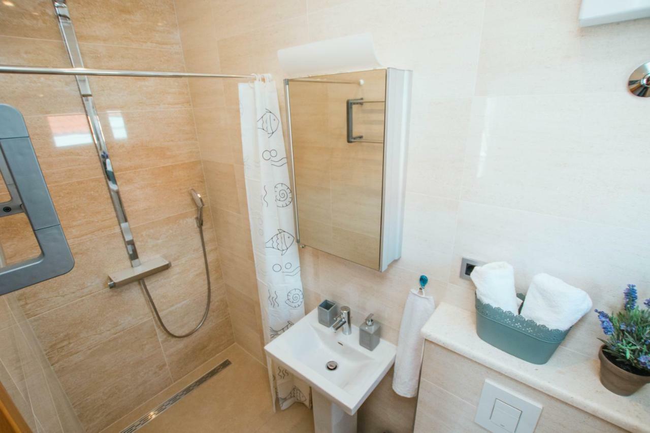 Blue Sea House Appartement Trogir Buitenkant foto