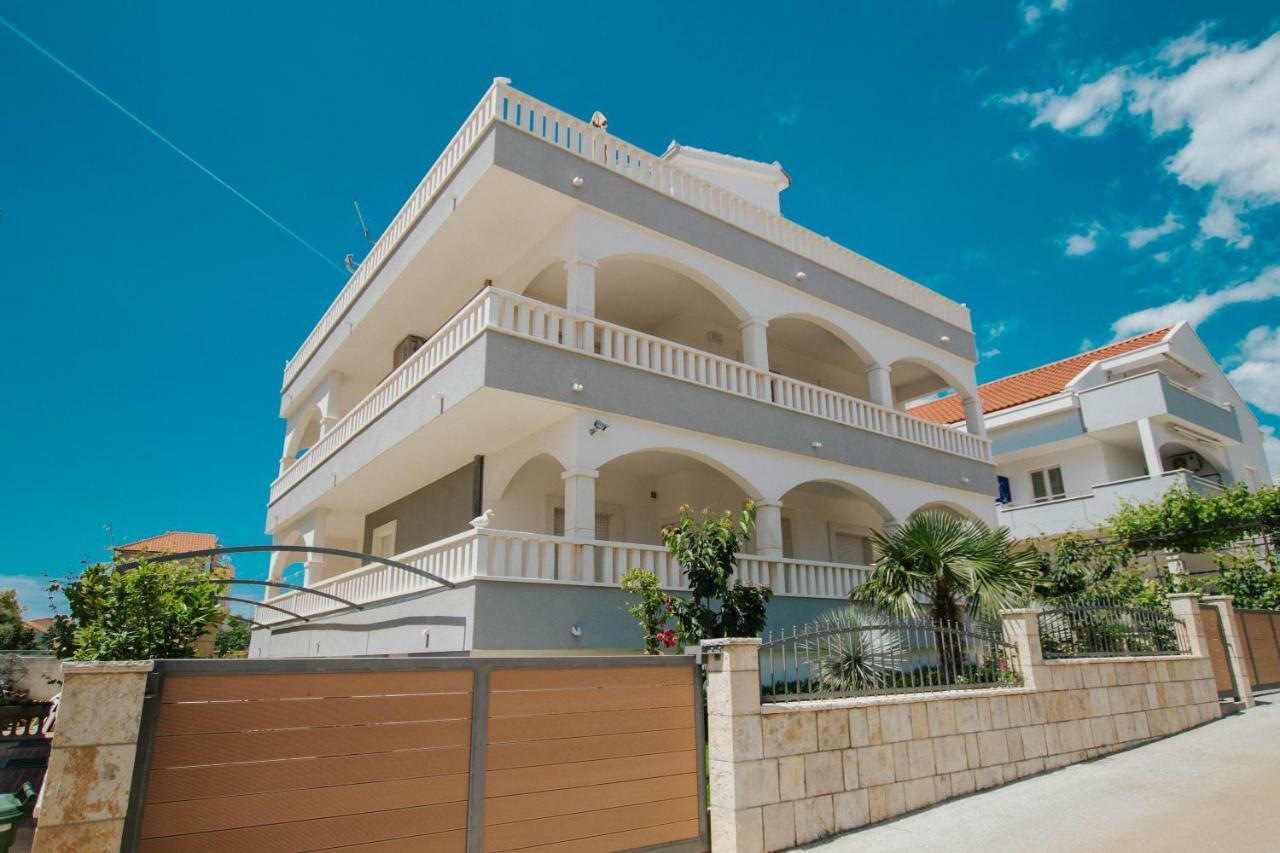 Blue Sea House Appartement Trogir Buitenkant foto
